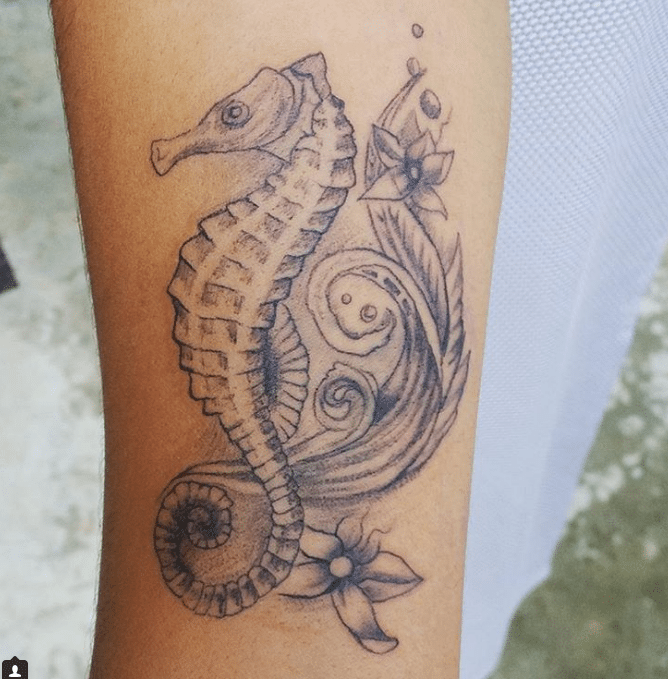 35 tatuaggi bellissimi per chi si sente una sirenetta