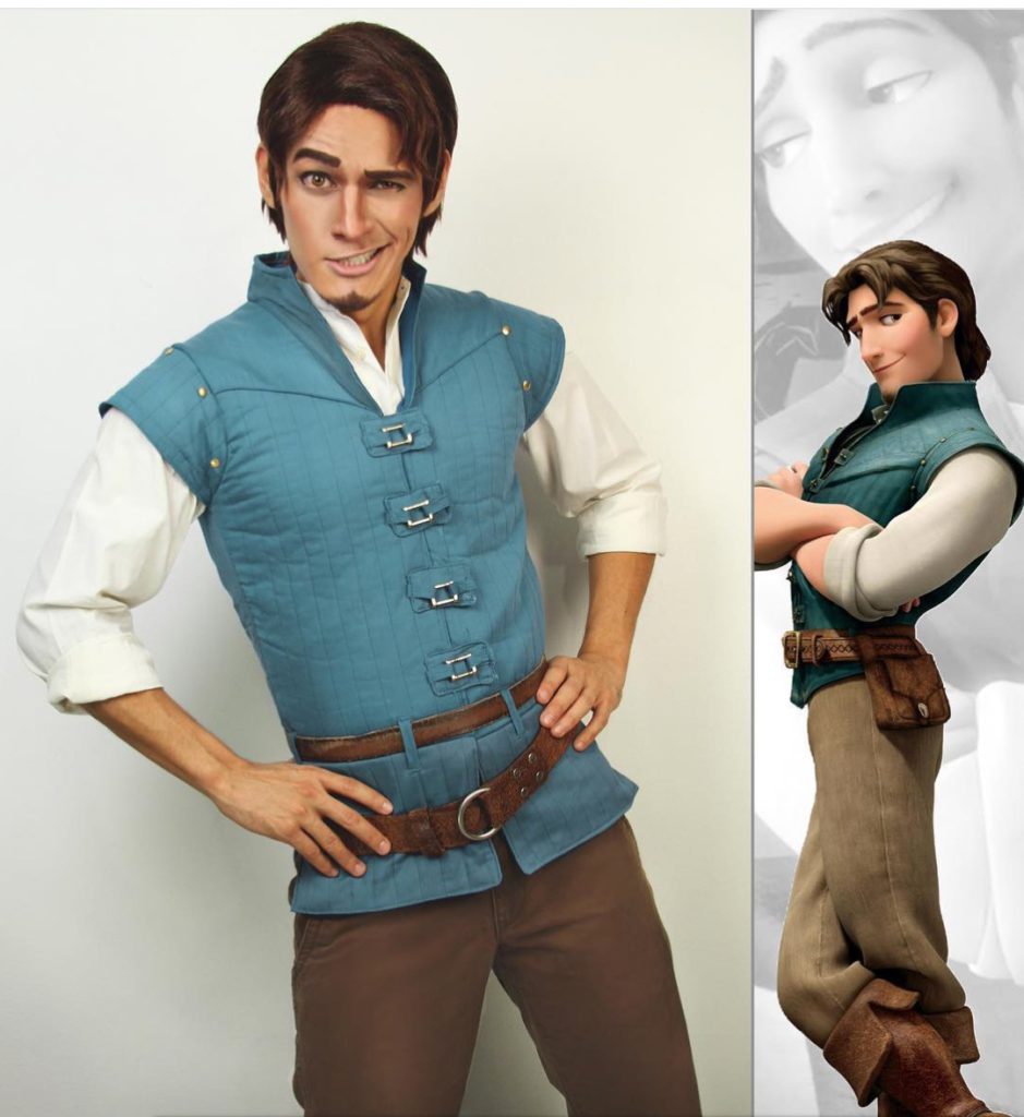 Jonathan, il ragazzo che si trasforma nei principi Disney e non solo