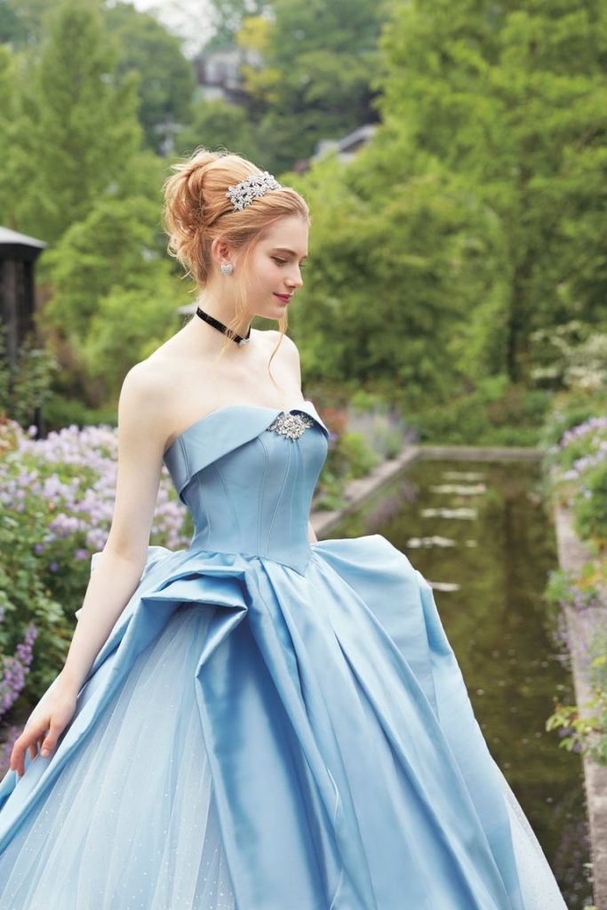 Questi bellissimi abiti da principessa si possono comprare