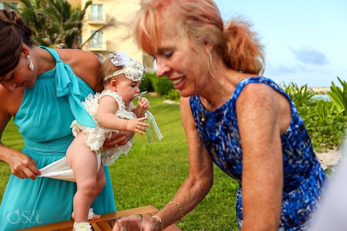 I bambini ai matrimoni in 36 immagini esilaranti