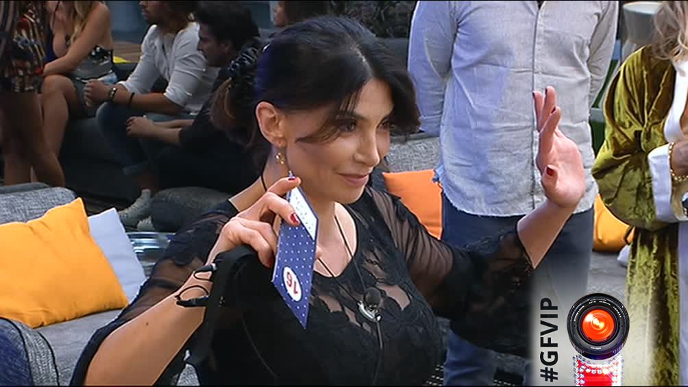 GF Vip choc: Predolin e De Lellis, tra bestemmie e accuse di omofobia