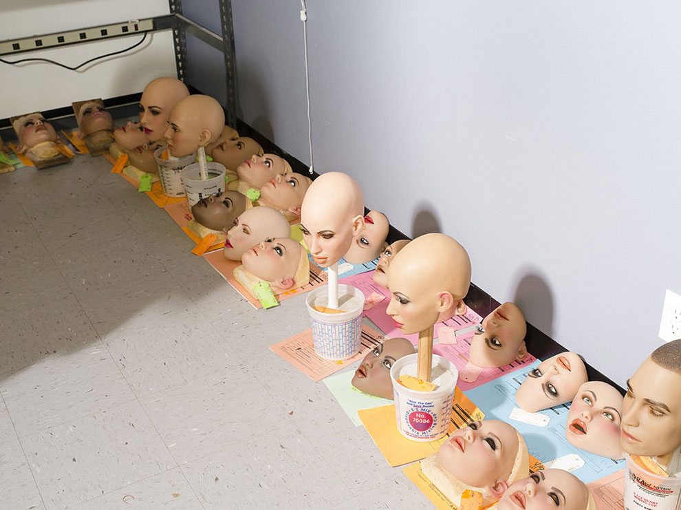 Real Dolls: viaggio nella fabbrica delle bambole del sesso