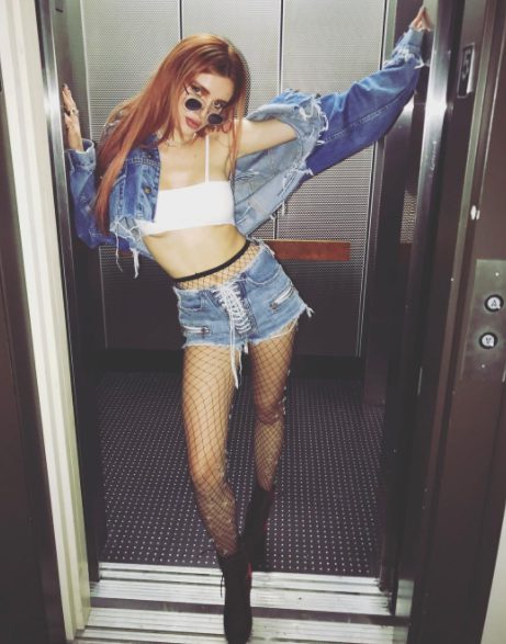 Bella Thorne, l'ex stellina Disney senza veli: "Non ritoccate le mie foto"