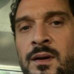 "Io, Francesca Barra e i suoi figli minacciati di morte" racconta l'attore disgustato su Instagram "Io, Francesca Barra e i suoi figli minacciati di morte" racconta l'attore disgustato su Instagram