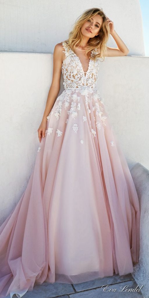 Abiti da sposa: le millennials preferiscono il rosa