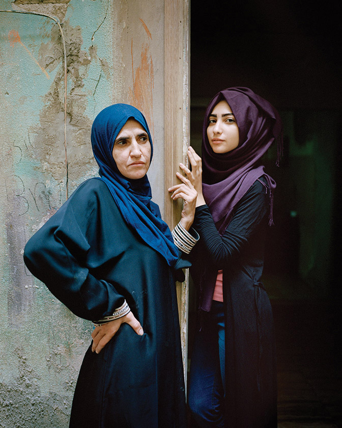 "Unspoken conversation": conversazione, in immagini, tra madri e figlie