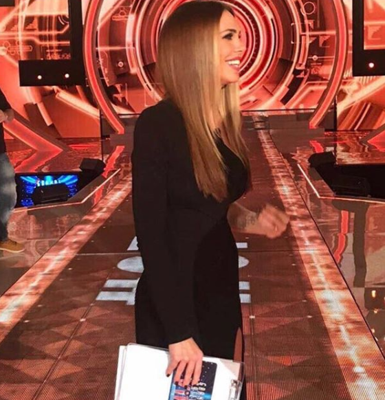 Tutti gli outfit di Ilary Blasi al GF Vip 2017: gli anni '80-90 sono tornati