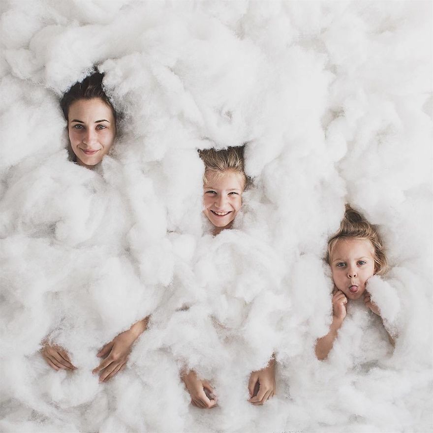 20 bellissime foto di famiglia di una mamma con le sue figlie