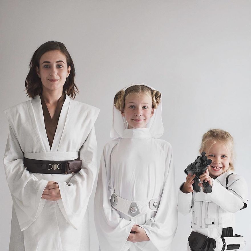 20 bellissime foto di famiglia di una mamma con le sue figlie