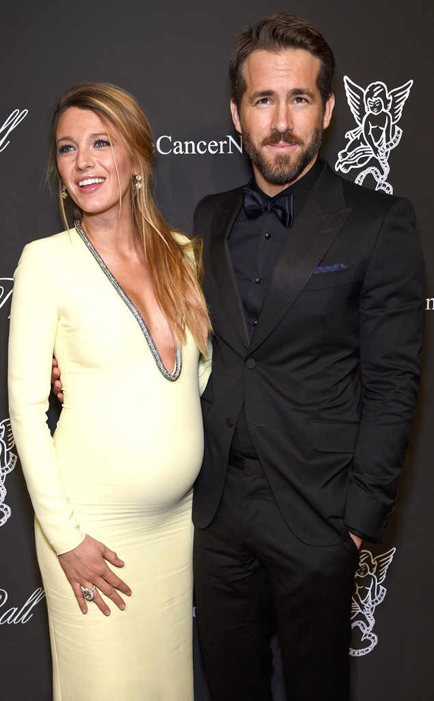 Ryan Reynolds: "Sarei felice di avere 9 femmine". Intanto siamo a tre