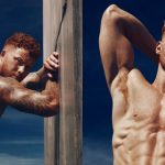I rossi sono sexy: il calendario "Red Hot" 2018 ha più versioni (una non censurata)