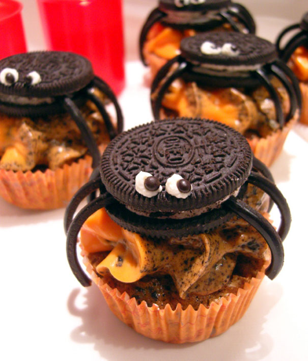 Halloween: 24 mostruose idee per bellissimi cupcake da brivido
