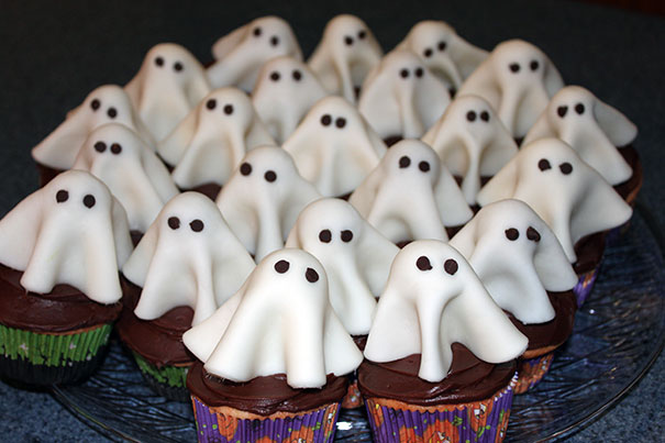 Halloween: 24 mostruose idee per bellissimi cupcake da brivido