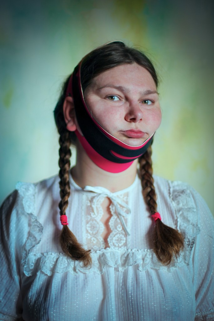Beauty Horrors? 18 gadget di bellezza che promettono miracoli da chirurgia plastica