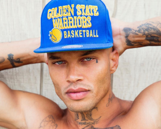 Jeremy Meeks, la nuova vita dell'ex detenuto: il divorzio e la rabbia della madre di una vittima