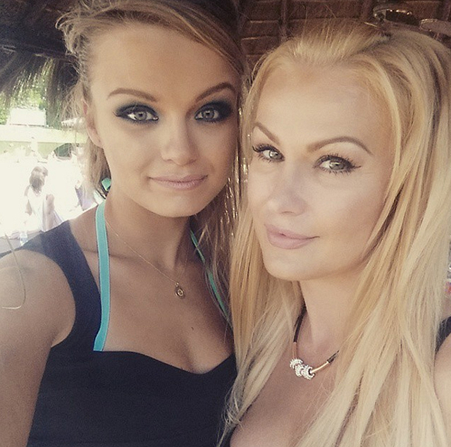 Eva Henger e Mercedesz Henger: dal bullismo allo scherzo "Mamma, voglio fare l'attrice porno"