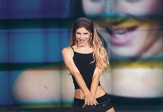 Nicoletta Romanoff: "Pensano che i miei figli siano i miei compagni"
