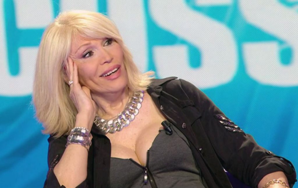 L'eros androgino di Amanda Lear, la musa di Salvador Dalì