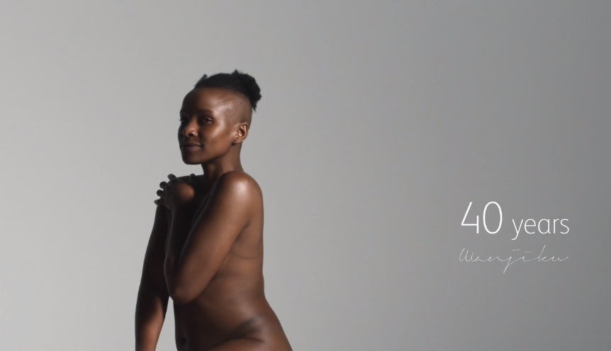 Un'intera vita (e la bellezza senza filtri di una donna) in 60 secondi