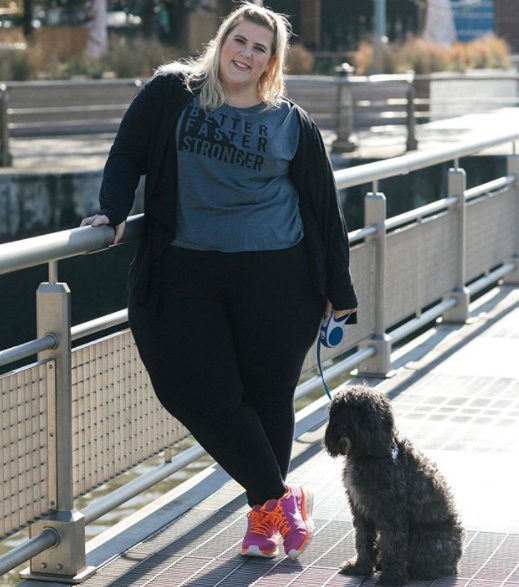 La risposta del brand a chi ha bullizzato la modella plus size per questa foto