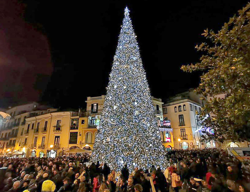Natale nel mondo: le luminarie natalizie che ti faranno sognare