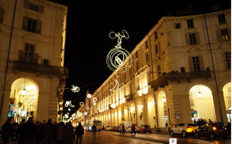 Natale nel mondo: le luminarie natalizie che ti faranno sognare