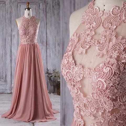 Il colore del vestito da sposa 2018 è il "rosa nostalgia"