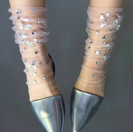 Tulle socks: i 15 calzini in tulle più belli per la primavera 2018