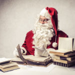Letture sotto l'albero: 15 libri perfetti da regalare a Natale
