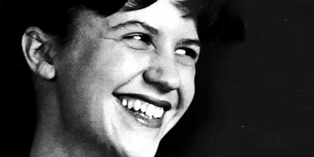 L'ultima poesia di Sylvia Plath prima di preparare la colazione ai bimbi e suicidarsi L'ultima poesia di Sylvia Plath prima di preparare la colazione ai bimbi e suicidarsi