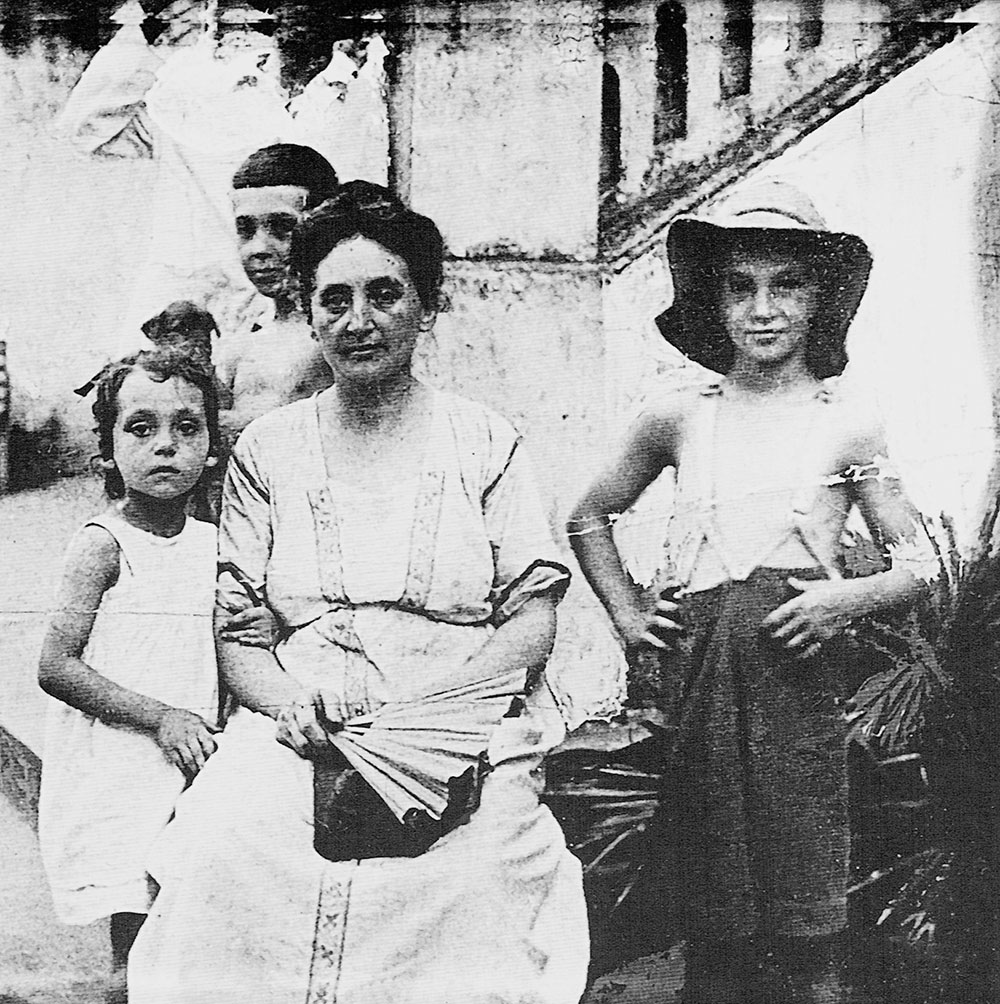 Marguerite Duras: storia di una donna scandalosa