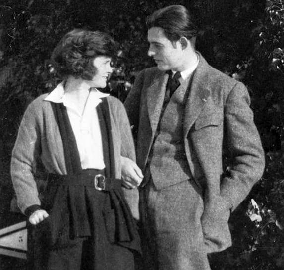 "Dille che l'amo": quelle lettere ad amori impossibili di Ernest Hemingway