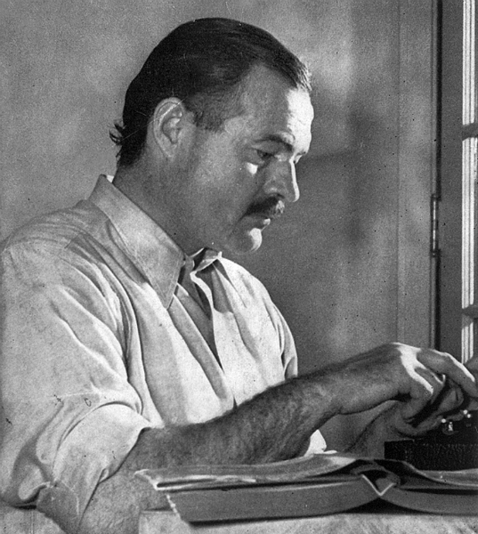 "Dille che l'amo": quelle lettere ad amori impossibili di Ernest Hemingway