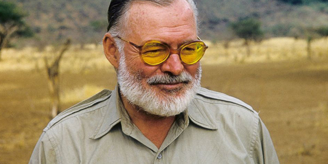 "Dille che l'amo": quelle lettere ad amori impossibili di Ernest Hemingway "Dille che l'amo": quelle lettere ad amori impossibili di Ernest Hemingway