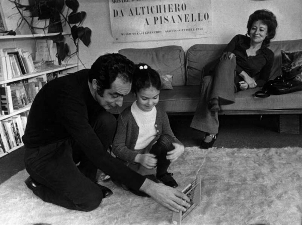 Quell'amore adultero di Italo Calvino per Elsa De' Giorgi che mandò in pezzi ogni certezza