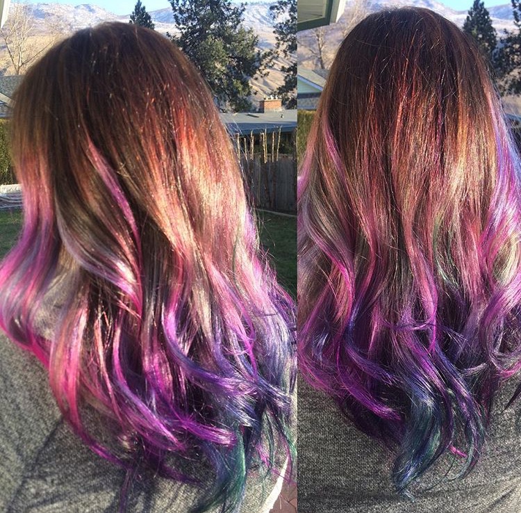 Rainbow Ombré o Grunge: l'arcobaleno splende sui capelli scuri o grigi