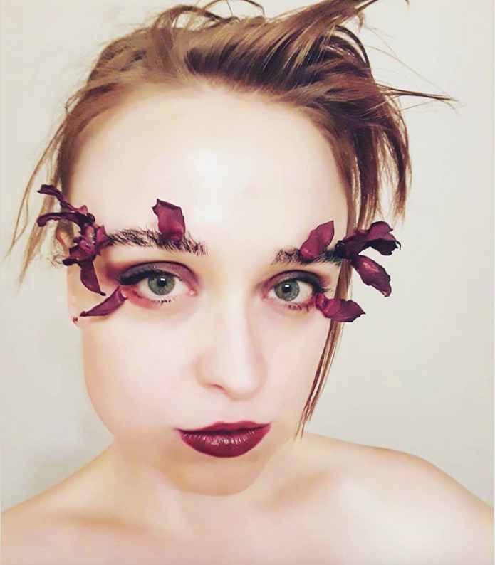 Anche no: 15 trend (o orrori) sopracciglia su Instagram