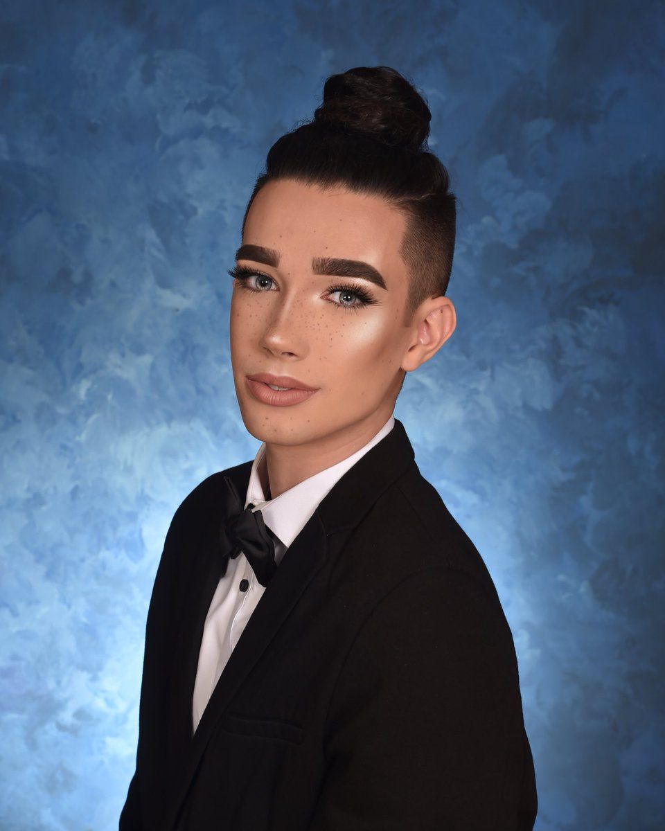 Gli uomini lo fanno meglio... Il trucco spiegato da 6 beauty blogger maschi