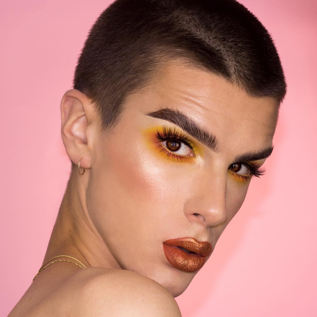 Gli uomini lo fanno meglio... Il trucco spiegato da 6 beauty blogger maschi