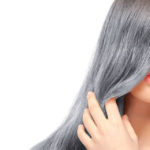 Shatush grigio: a chi sta bene, come si fa e 10 idee da copiare subito