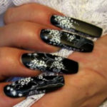 Micropittura unghie: la nail art come opera d'arte