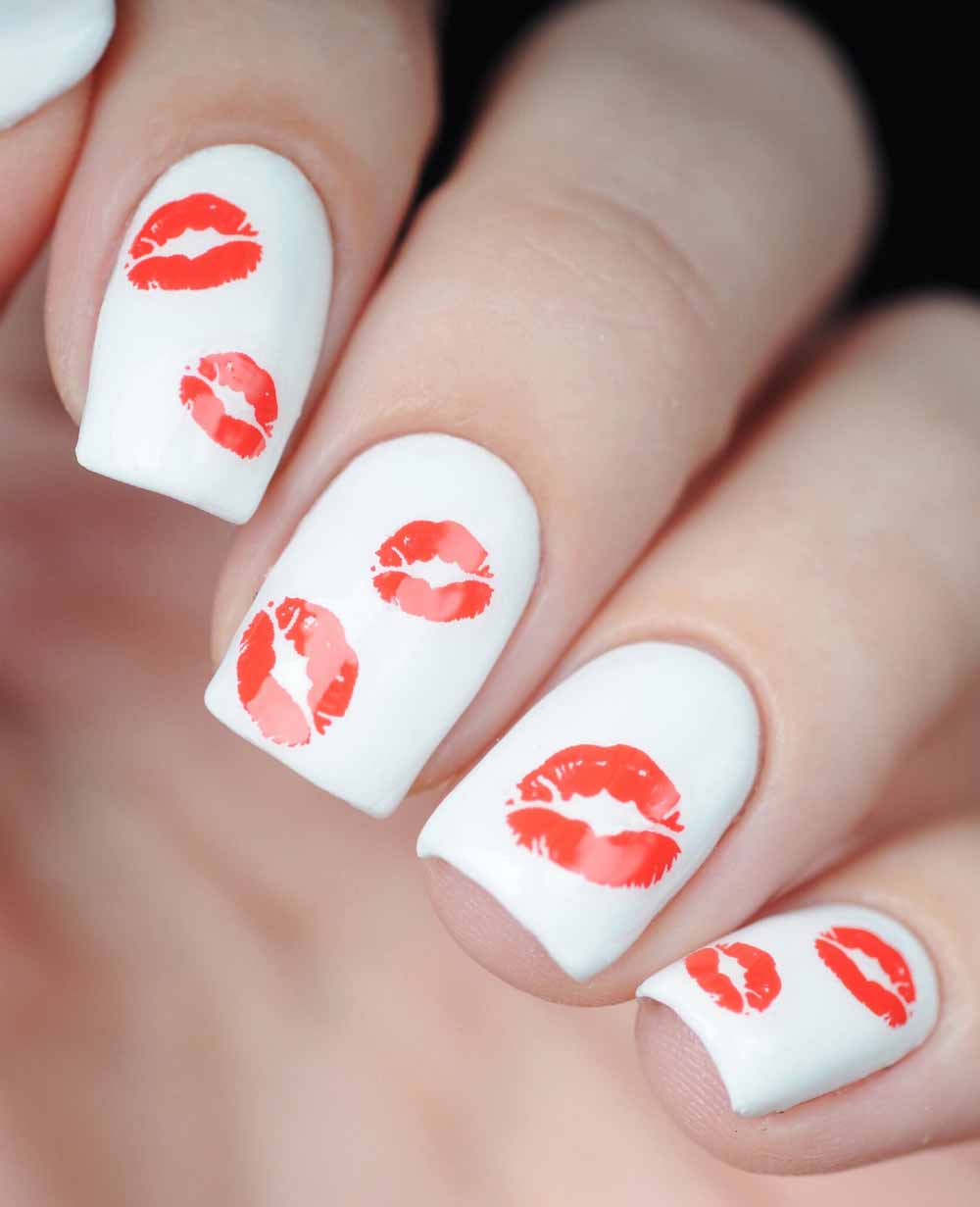 Unghie per San Valentino: 15 decorazioni romantiche