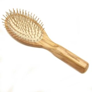 Spazzola con picchi di legno