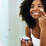 Come si usa il primer: segreto per un make-up impeccabile