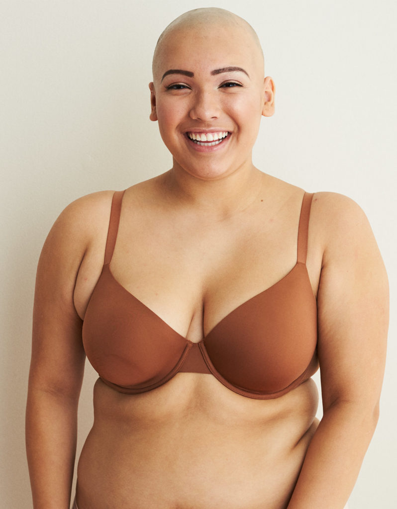 Le modelle reali - e quindi anche con disabilità o malattie - di American Eagle