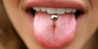 piercing alla lingua