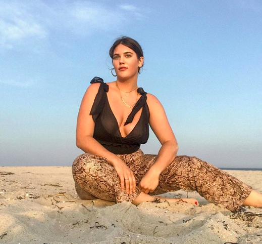 Chi è Ali Tate-Cutler, la prima modella curvy di Victoria's Secret e perché molti hanno da ridire