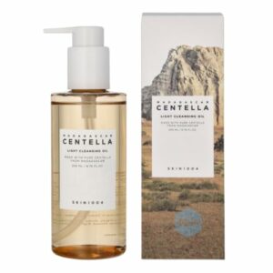Madagascar Centella Light Cleansing Oil
