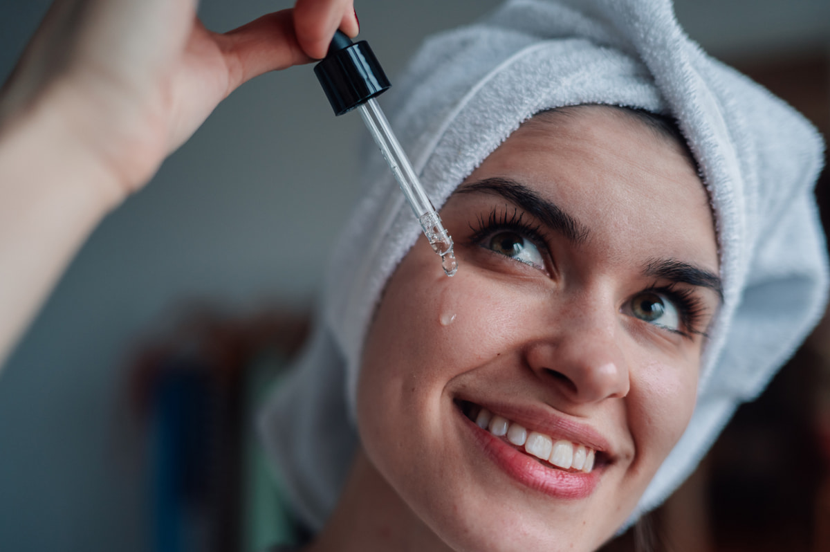 Siero al retinolo per il viso: i migliori da provare